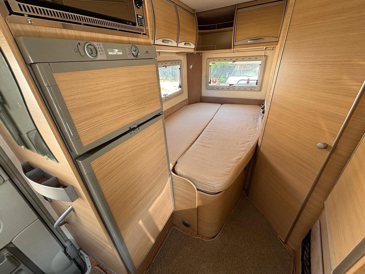 Roller Team Granduca 255P camper