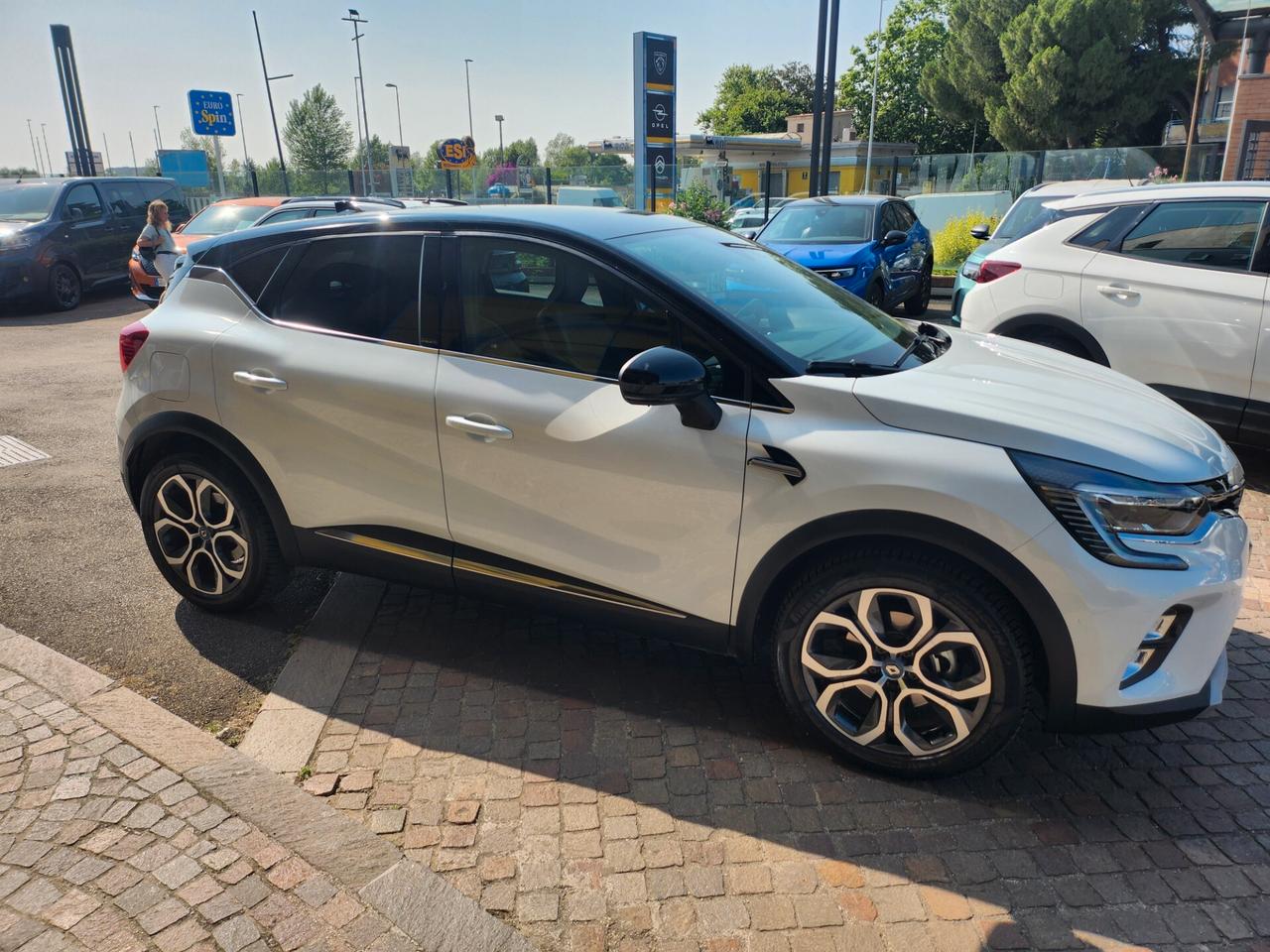 Renault Captur Plug-in Hybrid E-Tech 160 CV Intens
