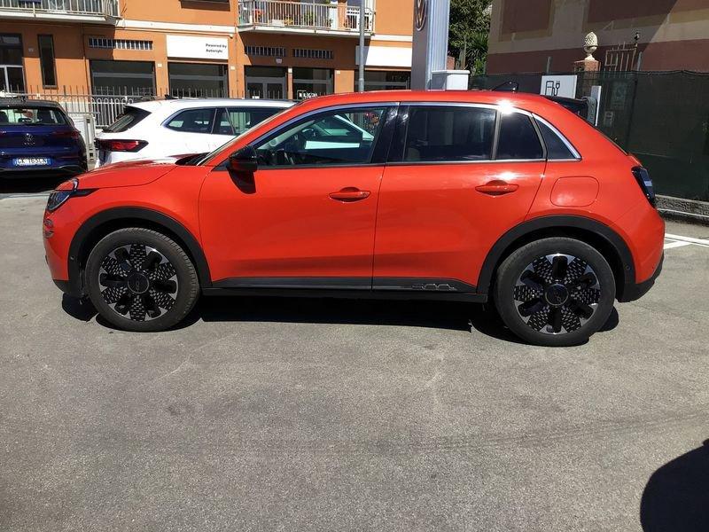 FIAT 600e Elettrica 156cv Red