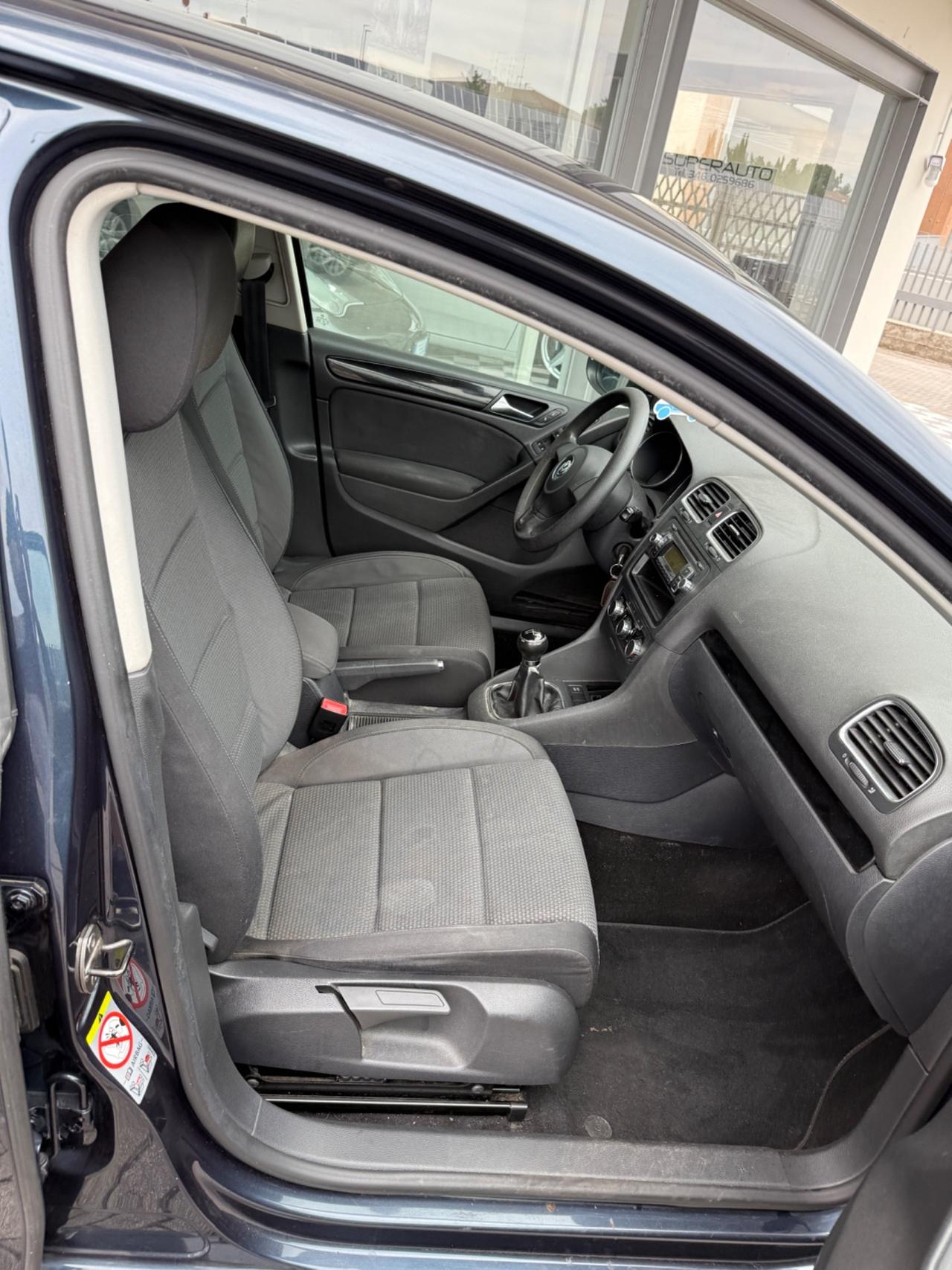 Volkswagen Golf 1.6 5p. Comfortline