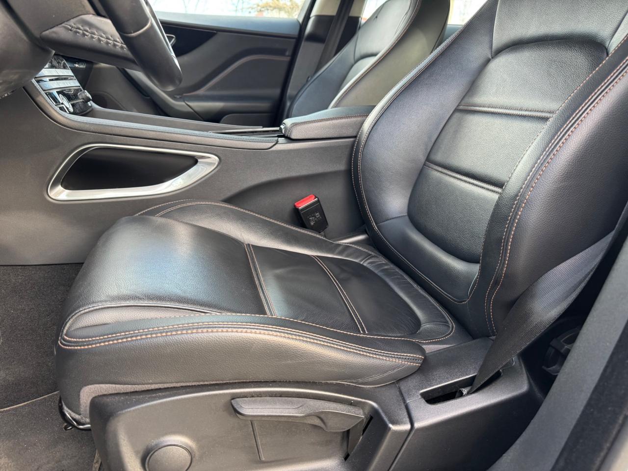 Jaguar F-Pace 2.0 D 180 CV AWD aut. Prestige Unico proprietario