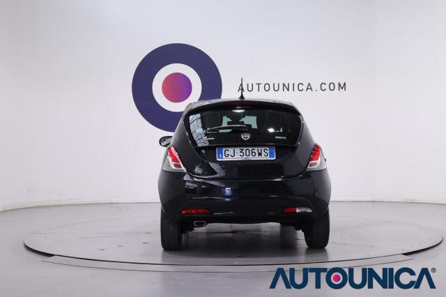 LANCIA Ypsilon 1.0 FIREFLY 5 PORTE S&S HYBRID GOLD FARI LED
