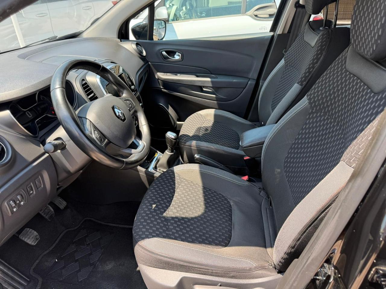 Renault Captur dCi 8V 90 CV EDC Start&Stop Energy Intens