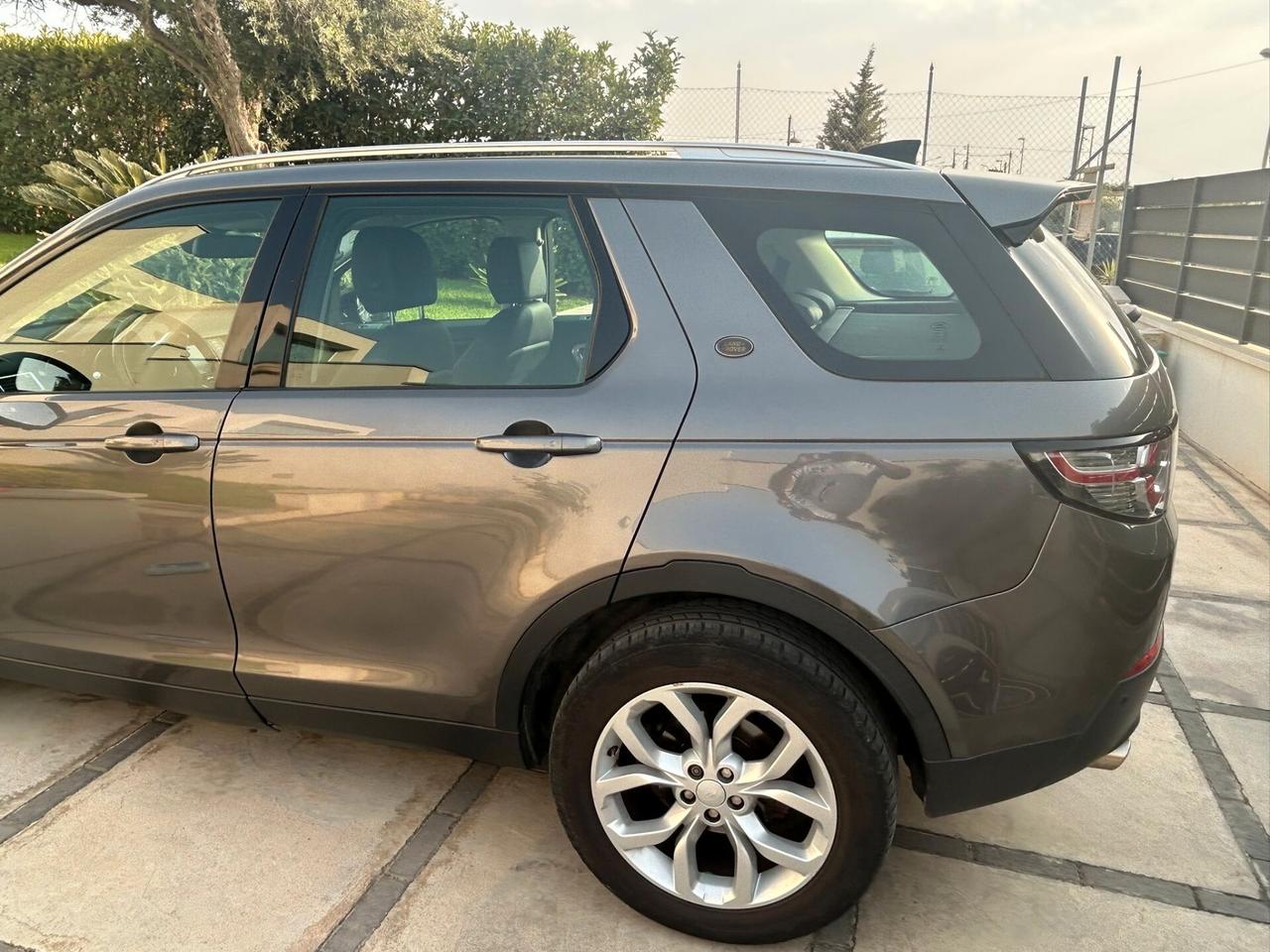 Land Rover Discovery Sport 2.0 TD4 150 CV HSE