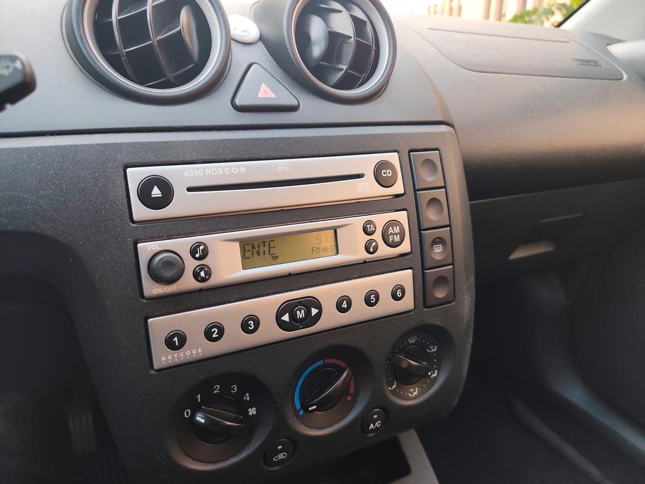 Ford Fiesta 1.2 Benz 5p 1° proprietario