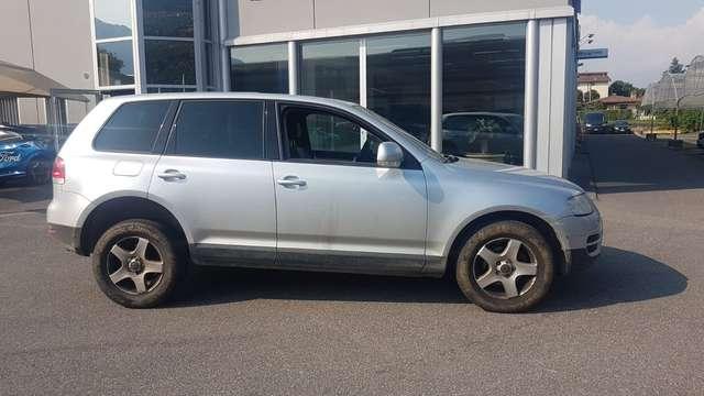 Volkswagen Touareg 2.5 tdi R5 tiptronic