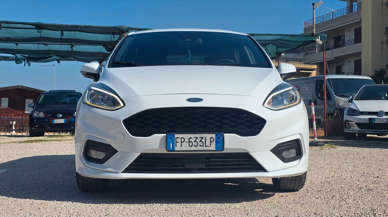 Ford Fiesta 1.5 TDCi 5 porte ST-Line