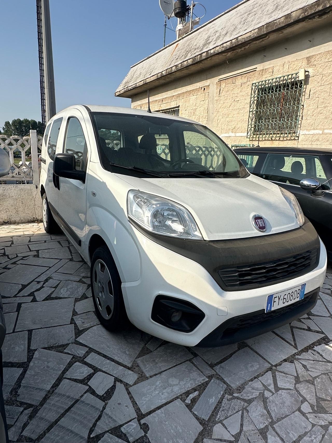 Fiat Qubo 1.3 MJT 80 CV Start&Stop Lounge NEOPATENTATI PRONTA CONSEGNA