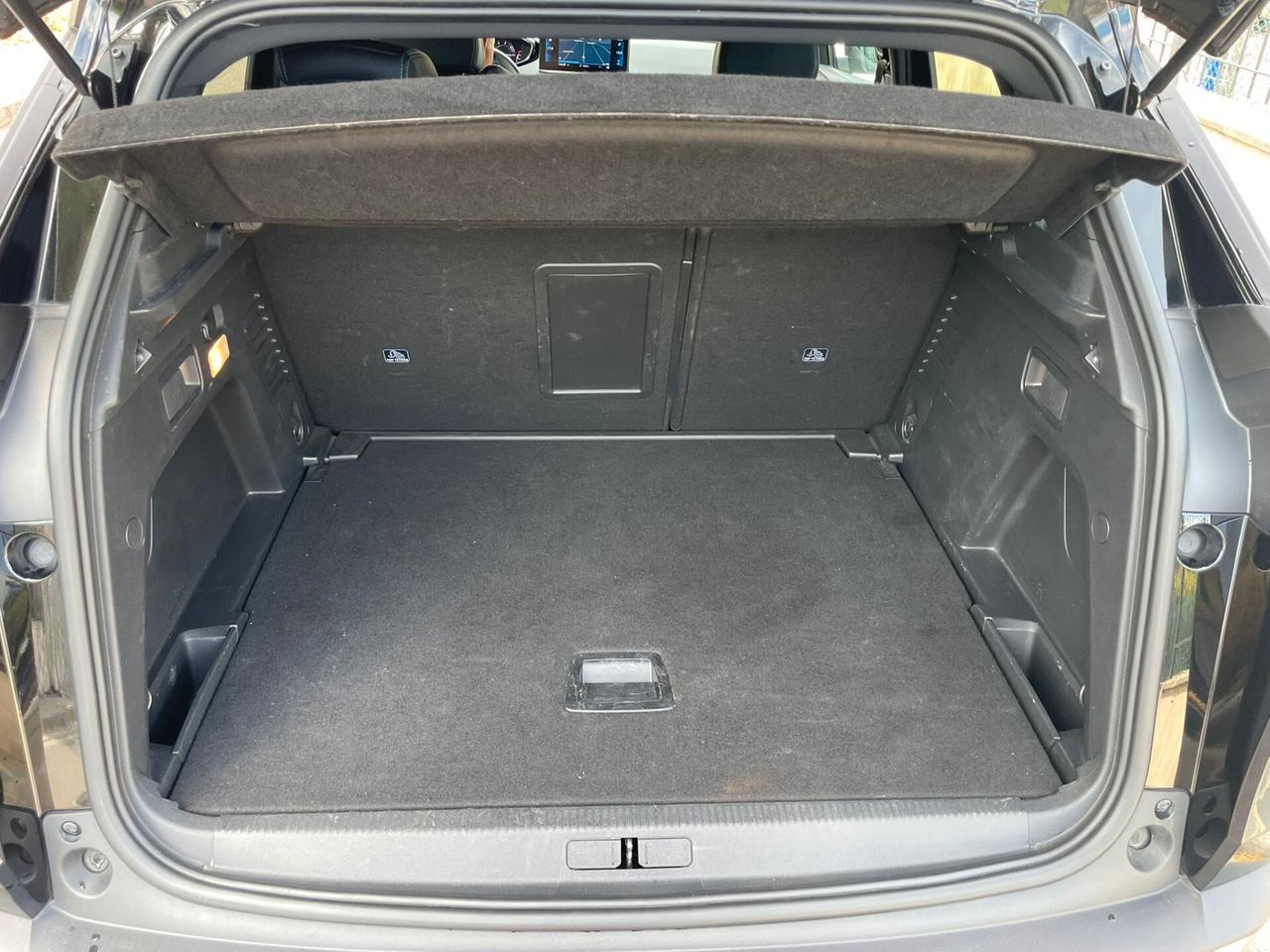 Peugeot 3008 BlueHDi 130 S&S Allure
