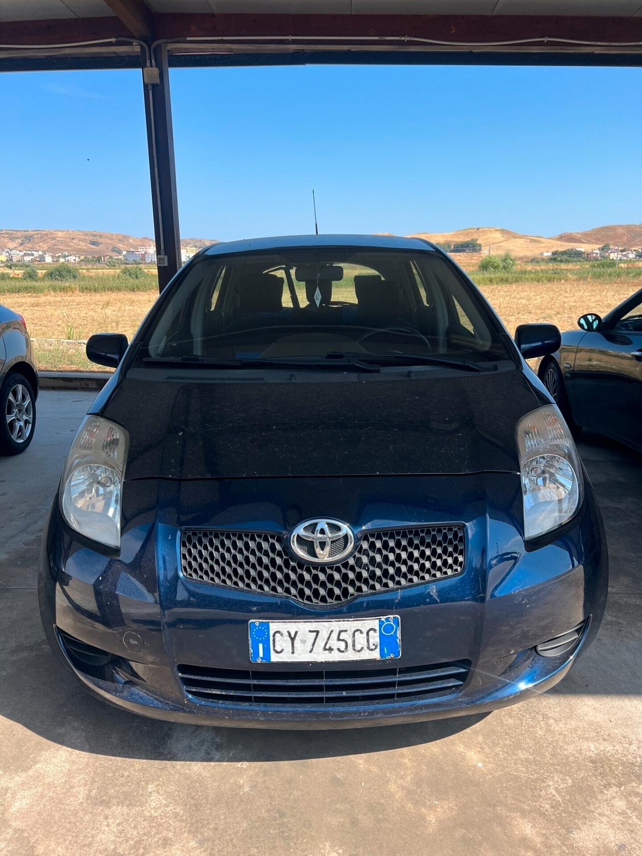 Toyota Yaris 1.4 tdi D-4D cat 5 porte AUTOMATICA