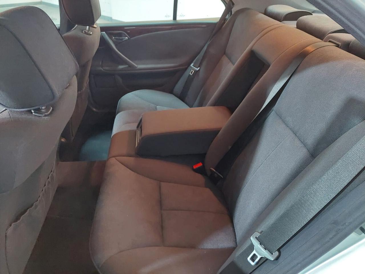 Mercedes-benz E 200 cat Avantgarde