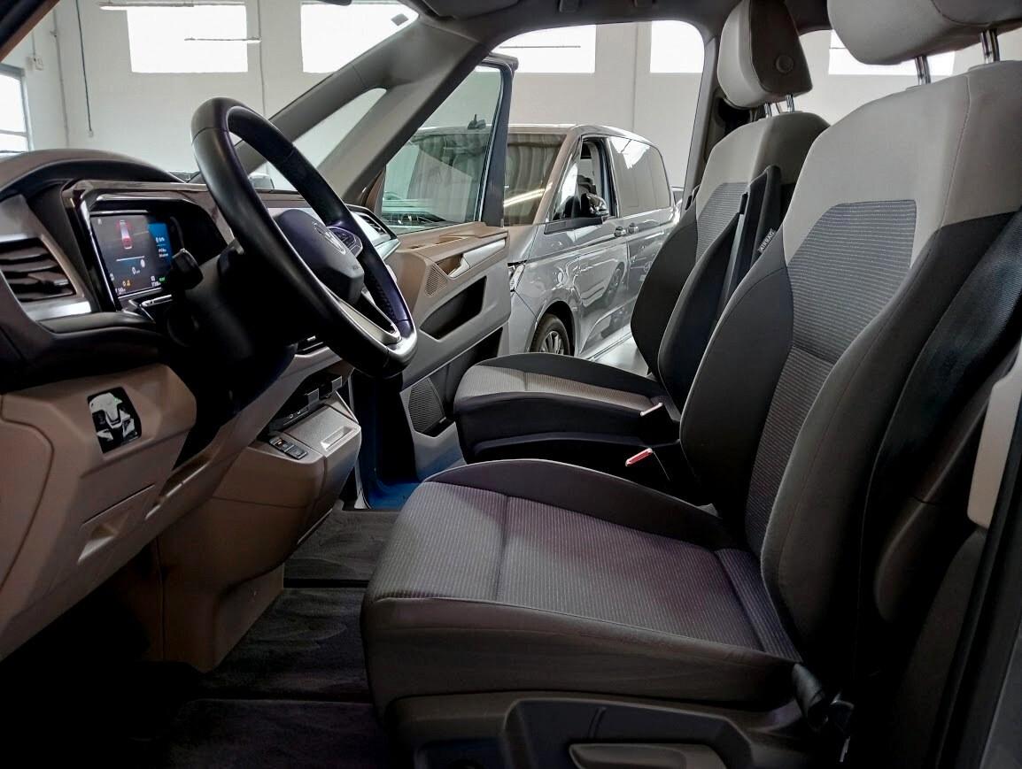 Volkswagen T7 Multivan 2.0 TDI DSG LED *VIS A VIS* CAMERA IVA INCLUSA