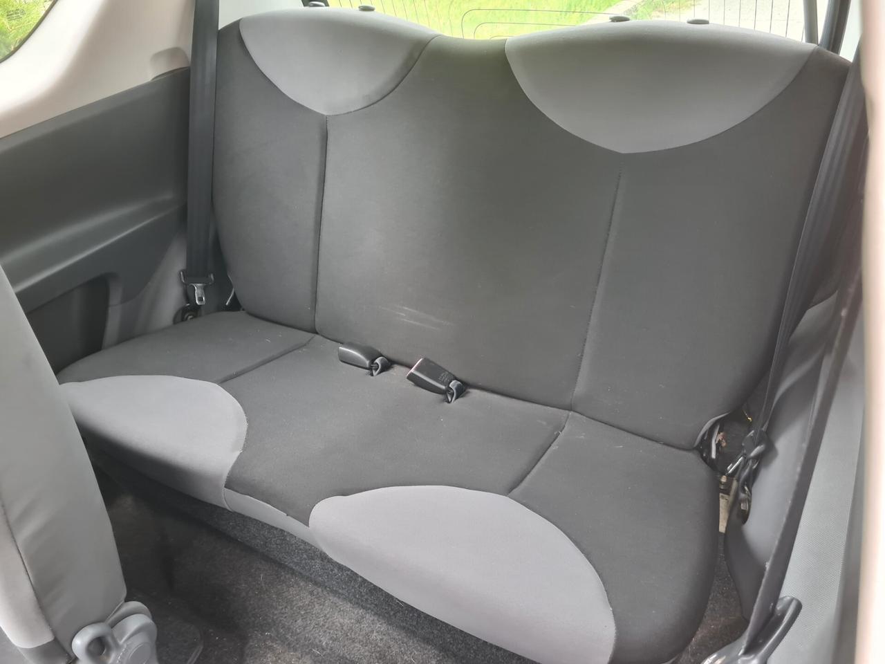 Peugeot 107 1.0 68CV 3p. Plaisir