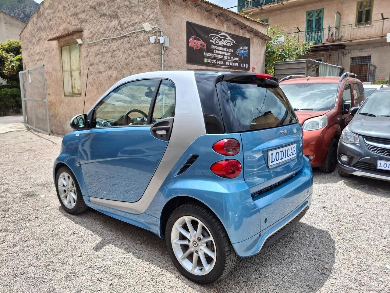 Smart ForTwo 1000 52 kW coupé passion