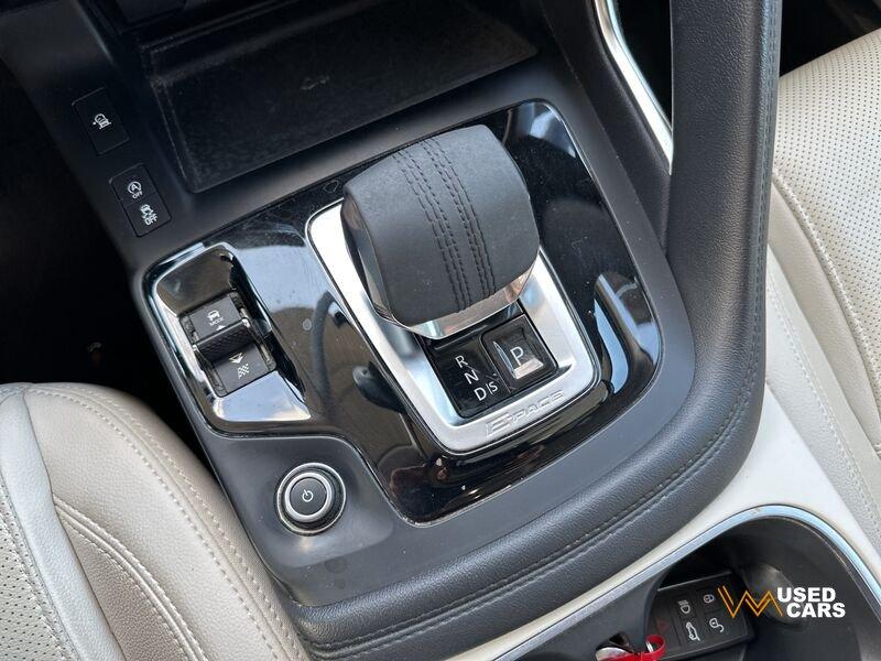 Jaguar E-Pace 2.0 I4 200 CV AWD Auto SE