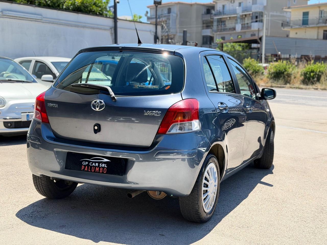 Toyota Yaris 1.3 5 porte Sol X NEOPATENTATI