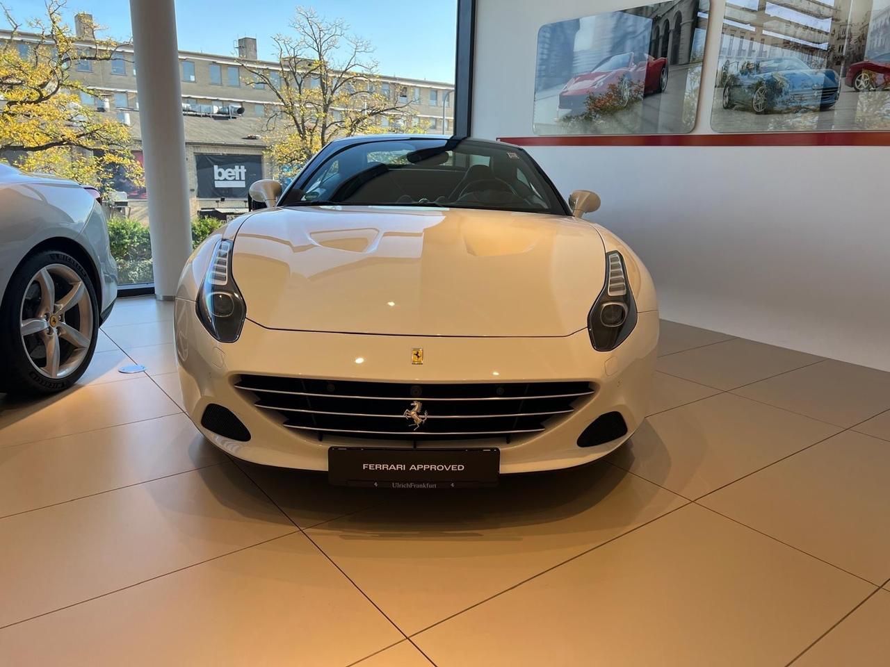 Ferrari California T DCT unico pro