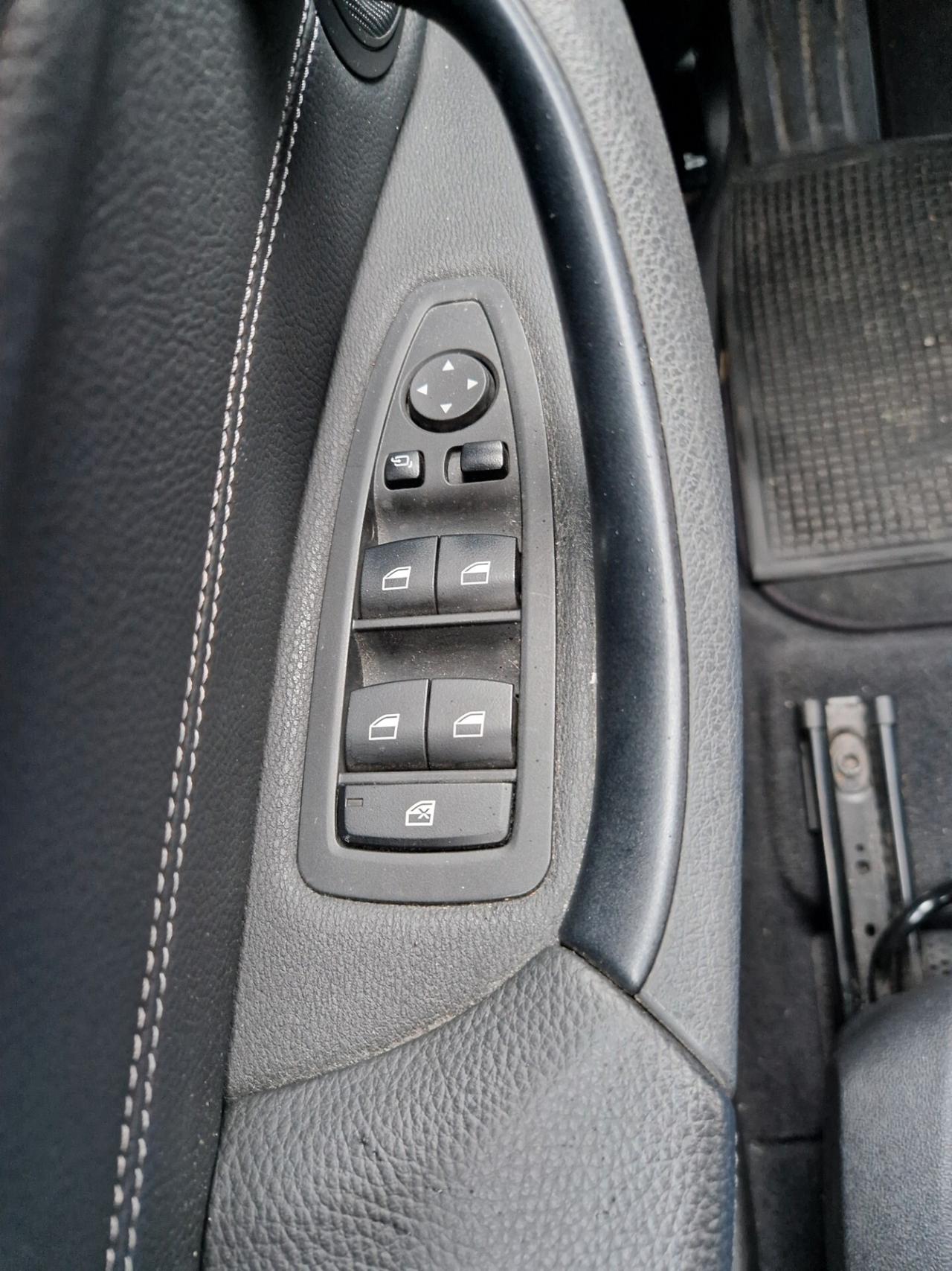 Bmw X1 2.0 150CV AUTOMATICA, Navi, Misto pelle