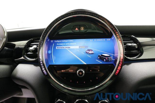 MINI Cooper 1.5 COOPER CAMDEN 5PORTE AUTOMATICA TETTO PANORAMA