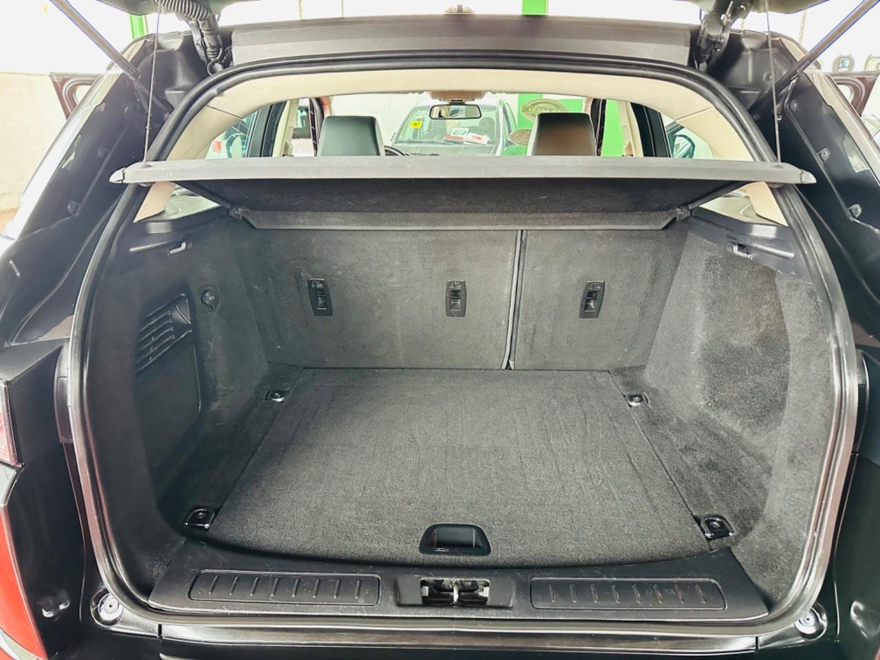 Land Rover Range Evoque 2.2 TD4 5p. Prestige