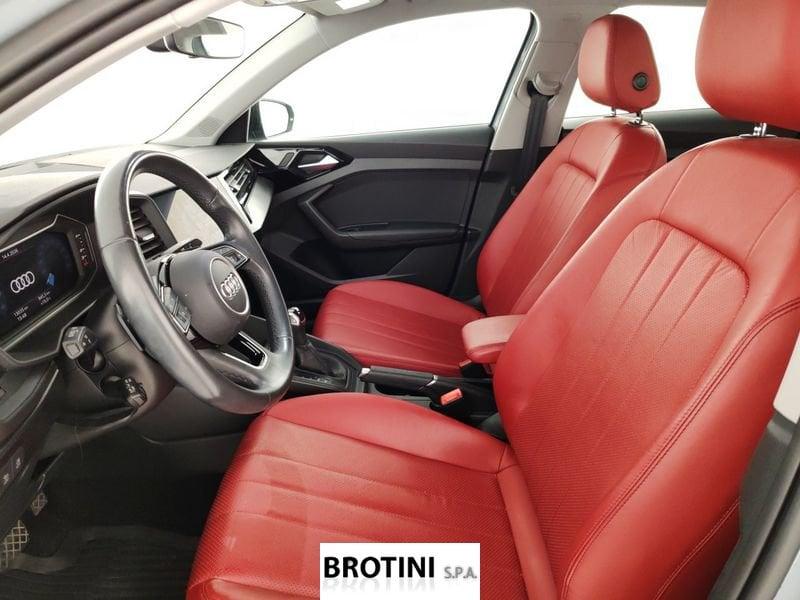 Audi A1 Sportback Allstreet 30 TSI S Tronic Identity Coontrast