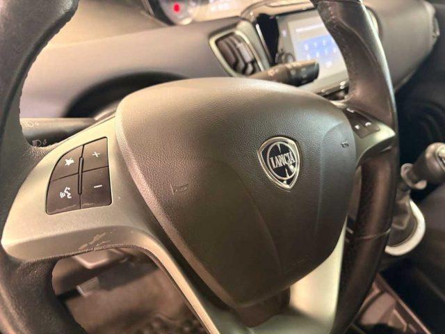 LANCIA Ypsilon 3ª serie - 1.0 FireFly 5 porte S&S Hybrid Plati