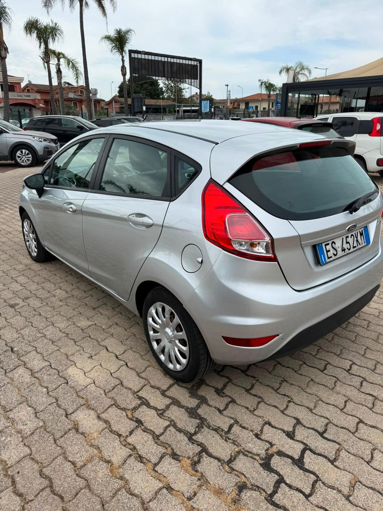 Ford Fiesta 1.5 TDCi 75CV 5 porte