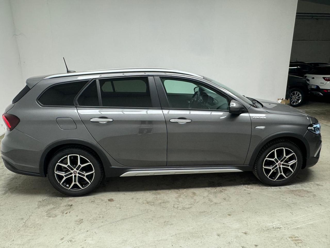 FIAT Tipo II - Tipo SW 1.5 t4 hybrid Cross 130cv dct