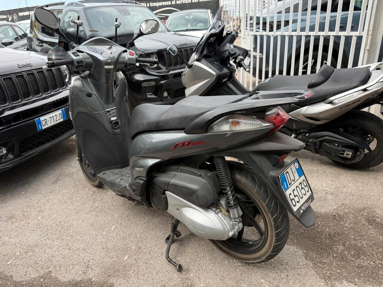 HONDA SH 300 ABS-ASR 6500KM