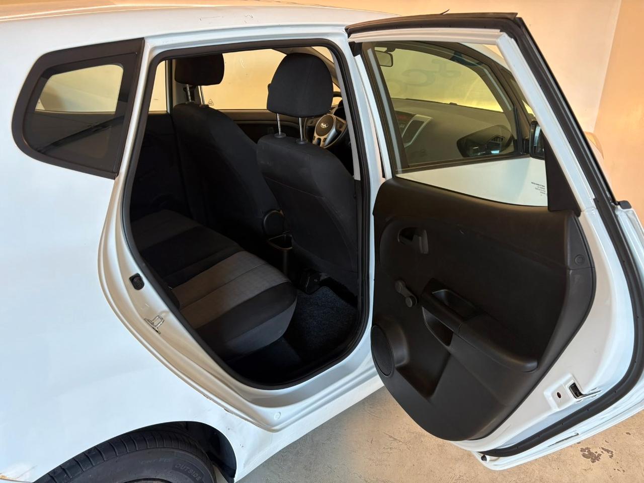 Kia Venga 1.4 cvvt Cool E6