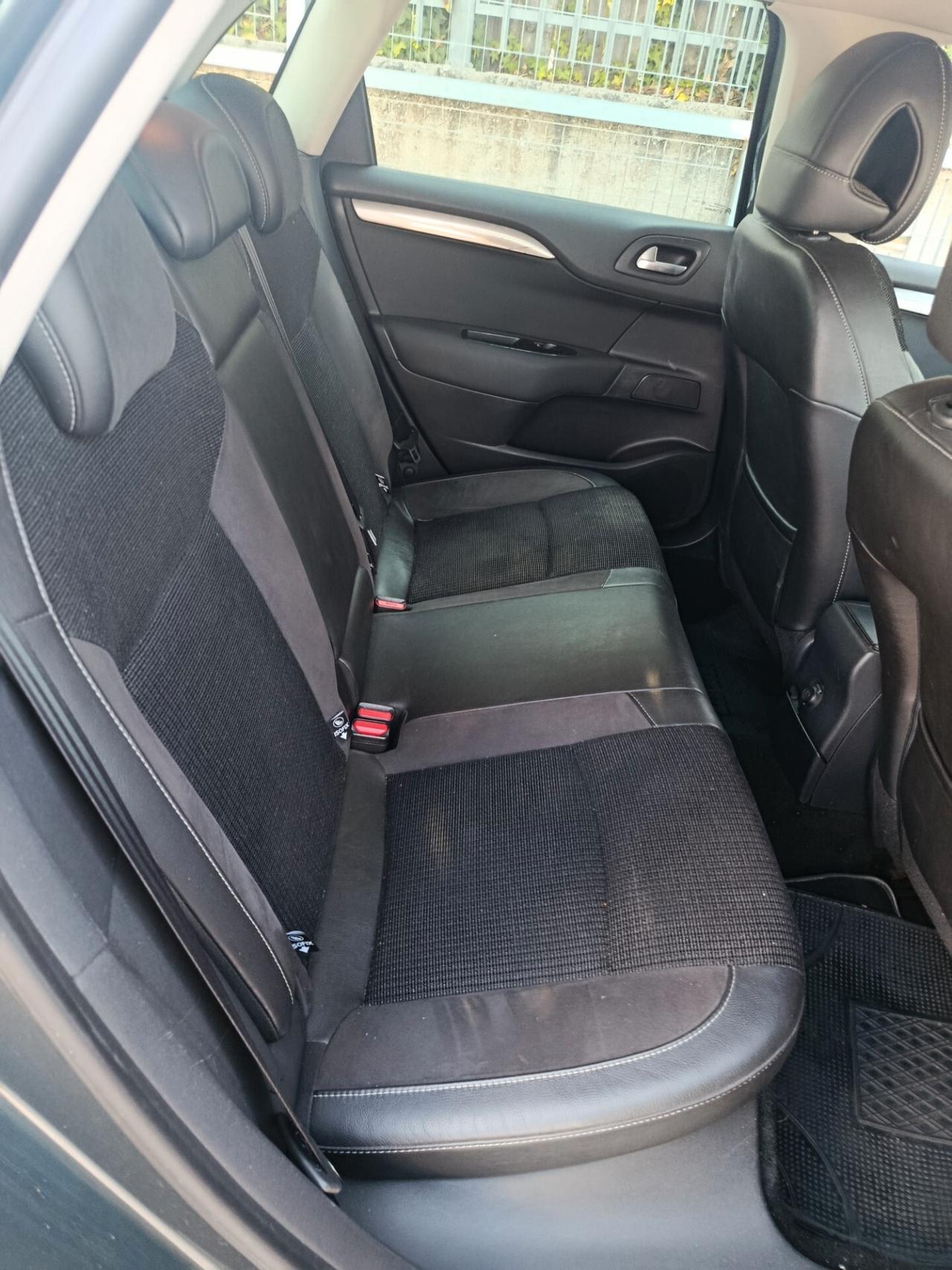 Citroen C4 1.6 e-HDi 110 airdream CMP6 Exclusive