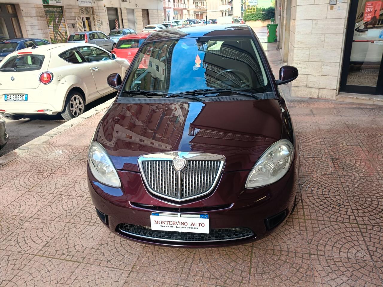 Lancia Ypsilon 1.2 69 CV Diva-NEOPATENTATI-Euro4490
