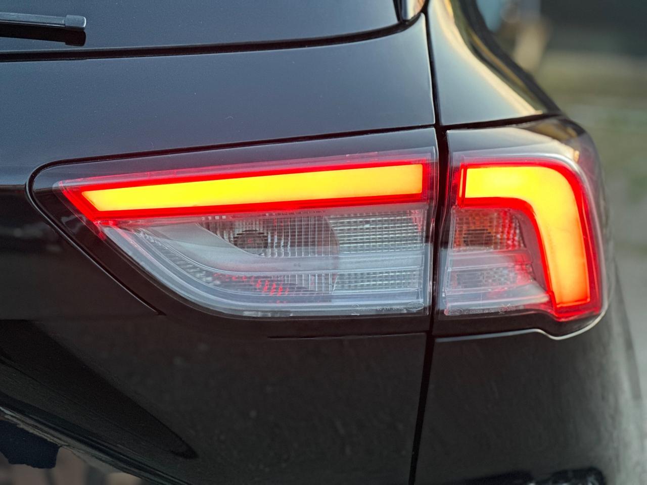 Ford Kuga 1.5 TDCI 120CV 2WD ST-Line X