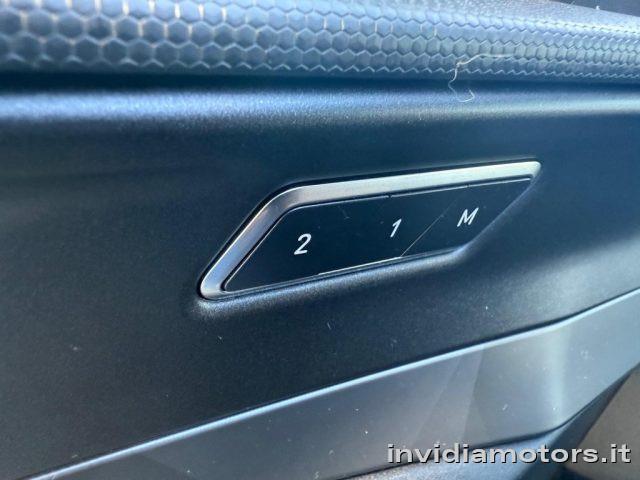 LYNK & CO 01 PHEV Fatturabile iva esposta