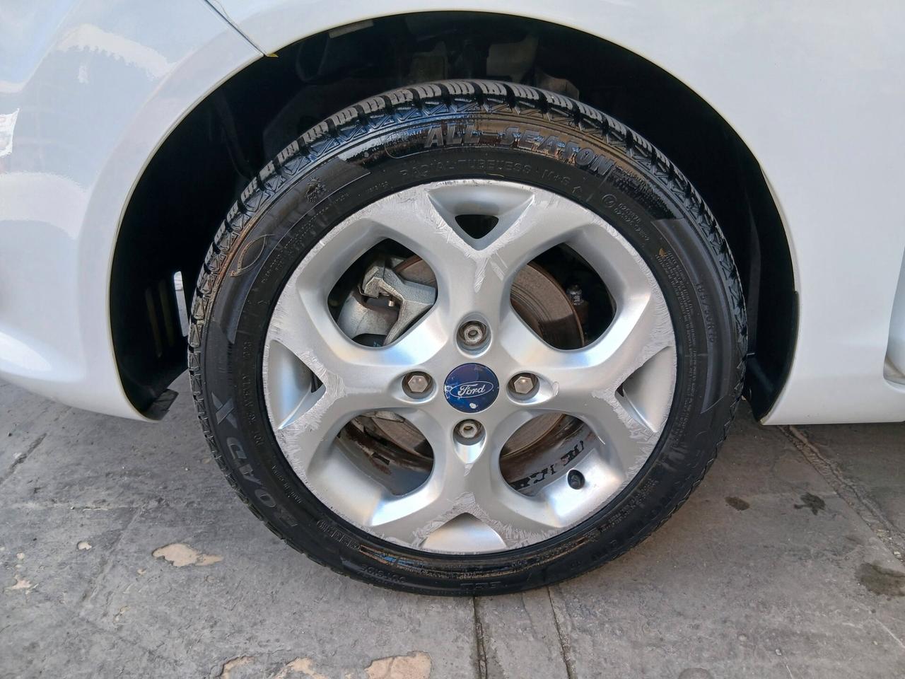 Ford Fiesta 1.2 benzina solo km71000 full 5p 09