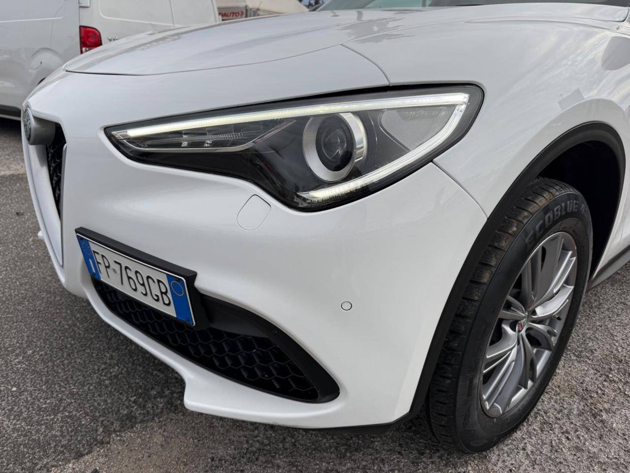 Alfa Romeo Stelvio 2.0 Turbo 200 CV AT8 Q4 Super