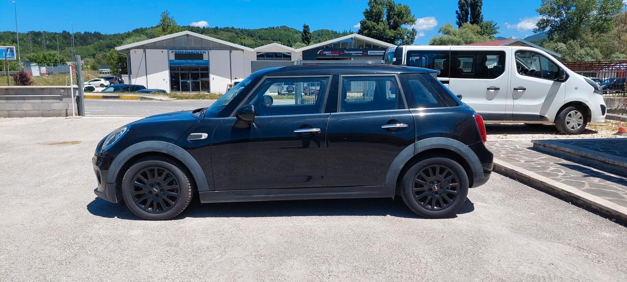 Mini Mini 1.2 One 75 CV