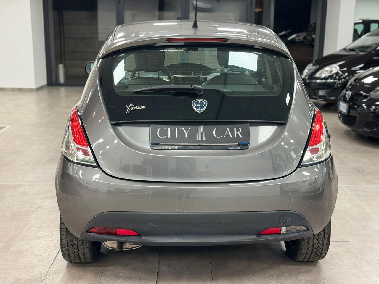 Lancia Ypsilon 1.2 69 CV 5 porte Platinum