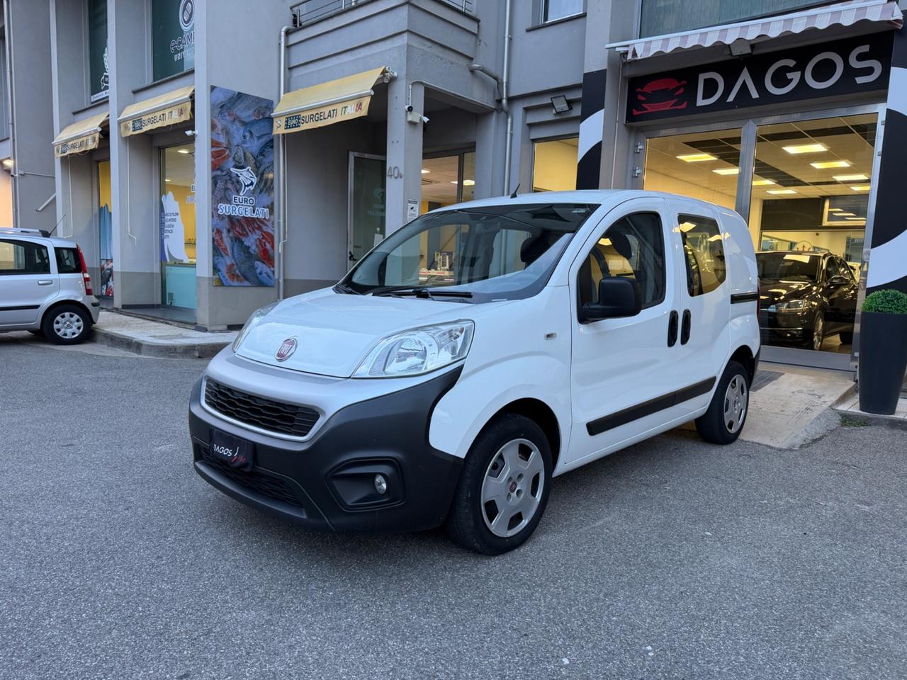 Fiat Fiorino AUTOCARRO 5 posti