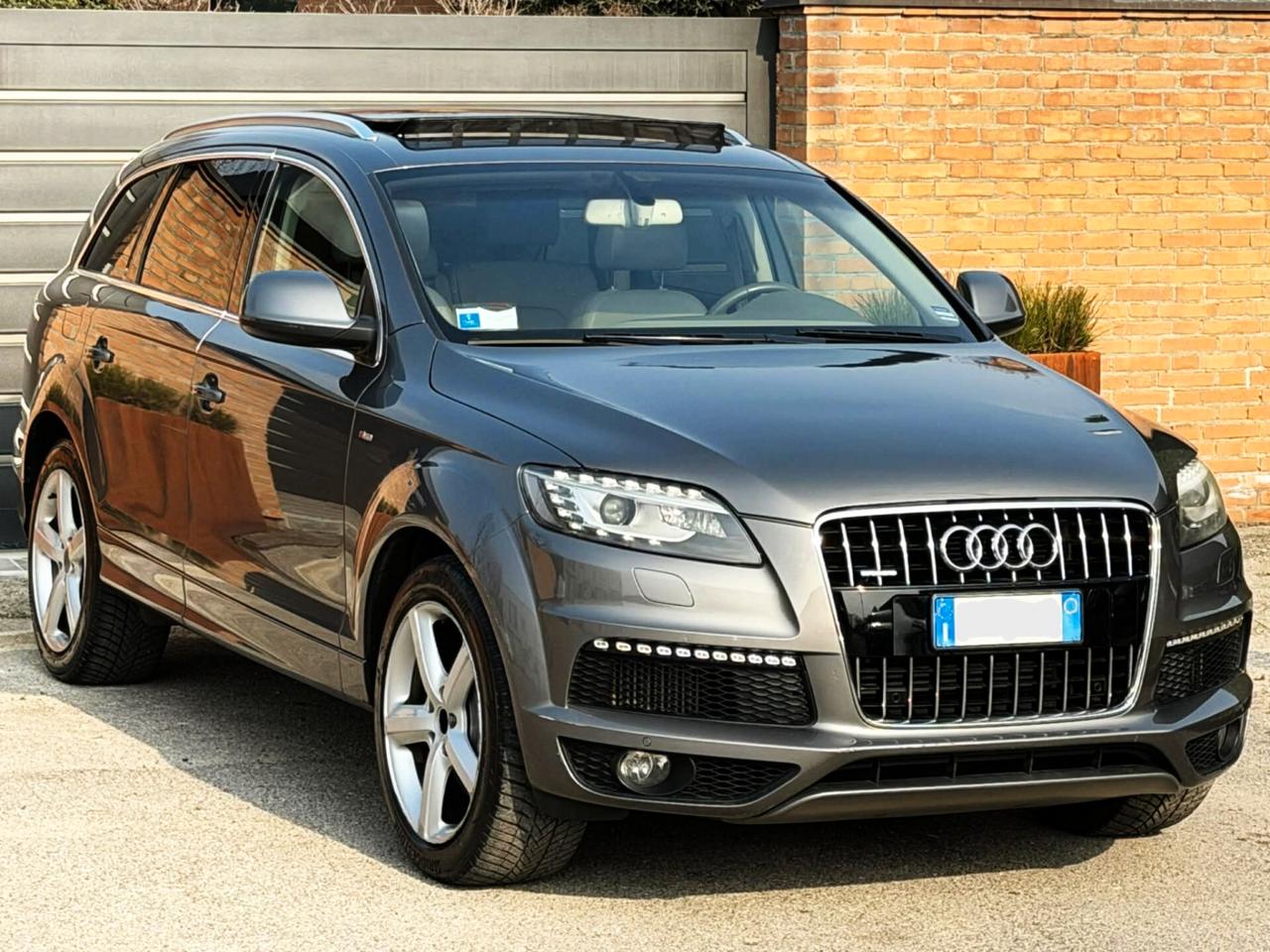 Audi Q7 3.0TDi 4x4 245cv-S-line-Tetto,Navi,Pele,Led-FUL
