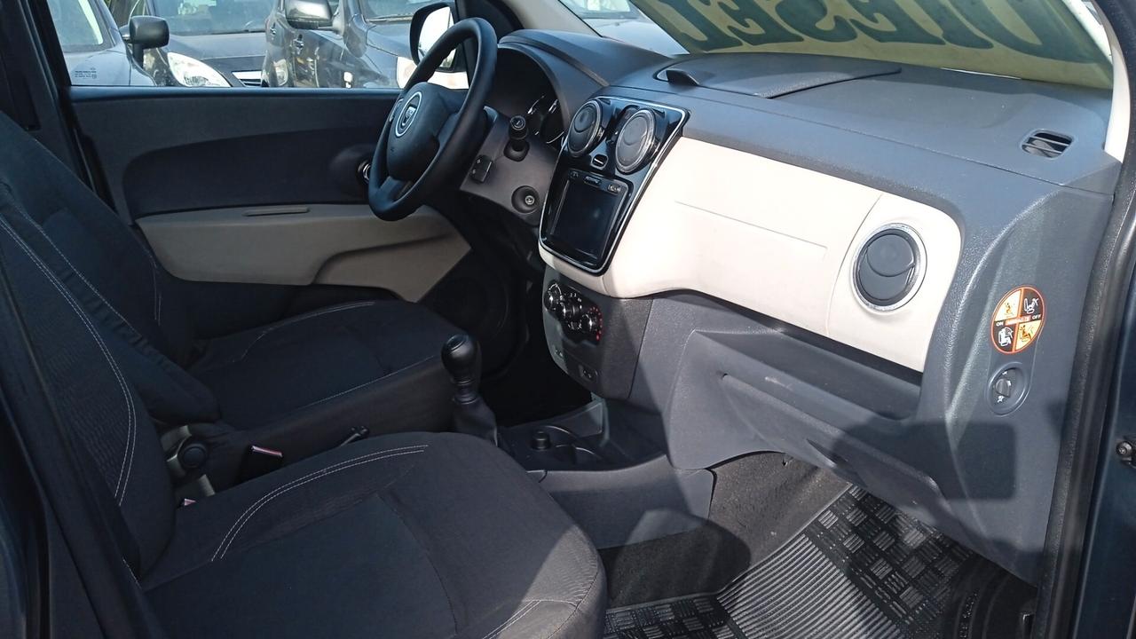 DACIA LODGY 1.5 DIESEL 7 POSTI
