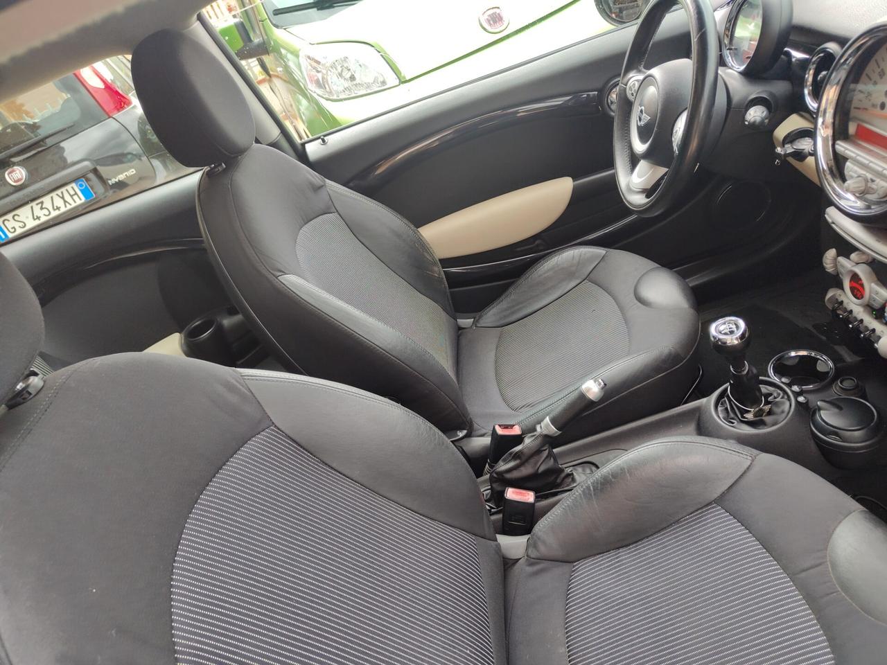 Mini Cooper Clubman 1.6 16V Pepper