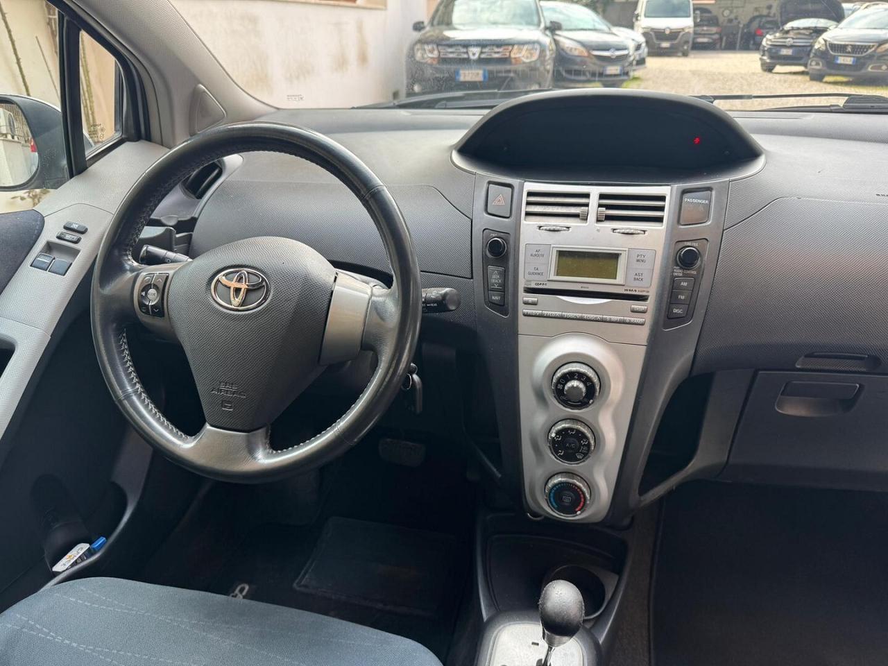 TOYOTA Yaris 1.4 D-4D 3 porte M-MT Sol