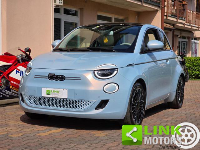 FIAT 500e 42 kWh 118 CV La Prima