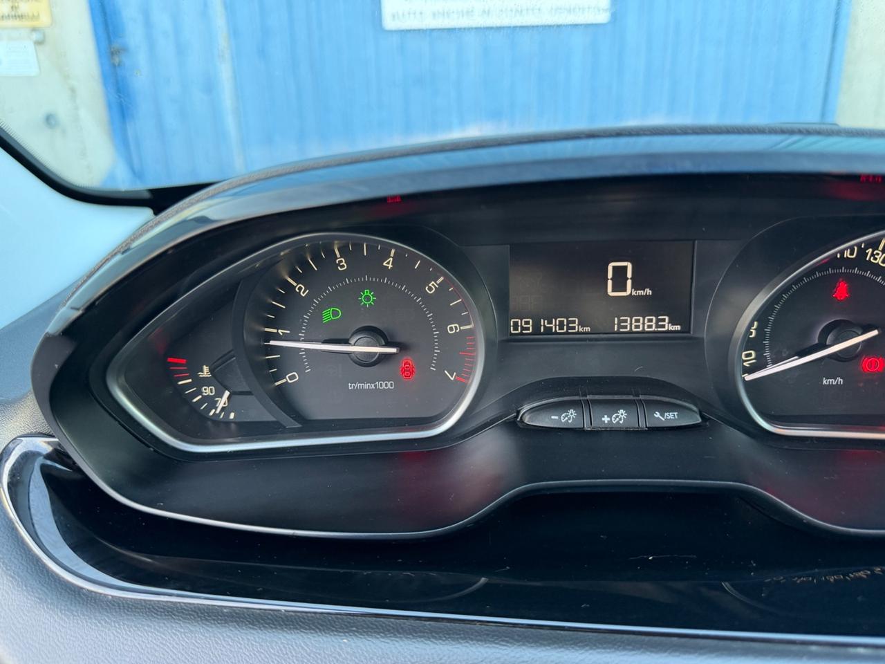 Peugeot 208 PureTech 82 5 porte Allure