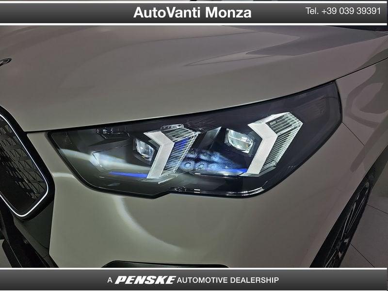 BMW iX2 eDrive 20 M Sport Pro