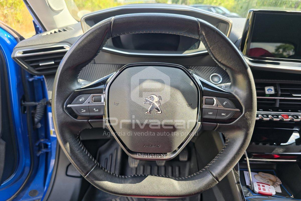 PEUGEOT 2008 PureTech 100 S&S Allure