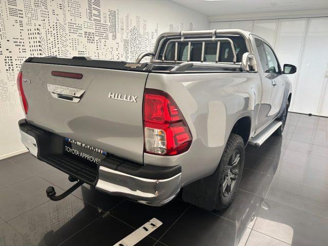 TOYOTA Hilux 2.4 D-4D 4WD 2 porte Extra Cab Lounge