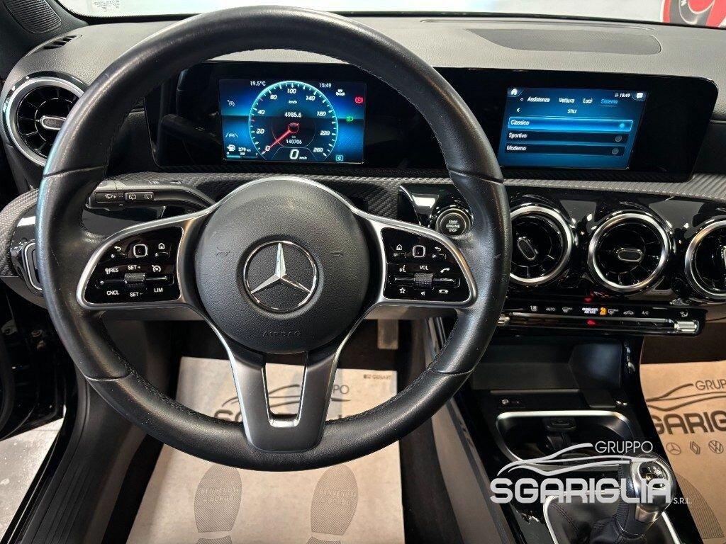 Mercedes A 180 d Executive Full Optional
