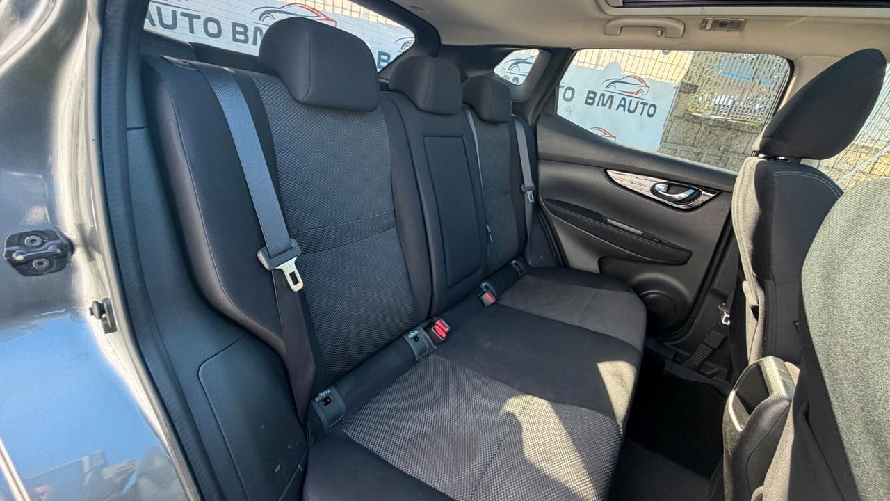 Nissan Qashqai 1.5 dCi 110CV Tekna TETTO PANORAMICO